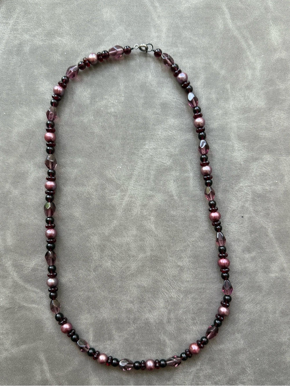 Elegant Pink Purple Beaded Necklace‎